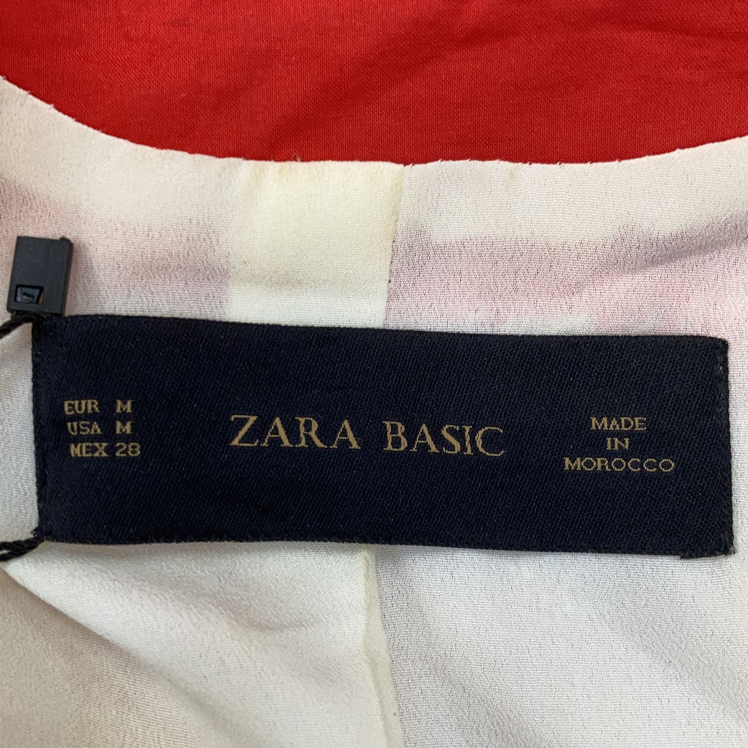 Zara Basic