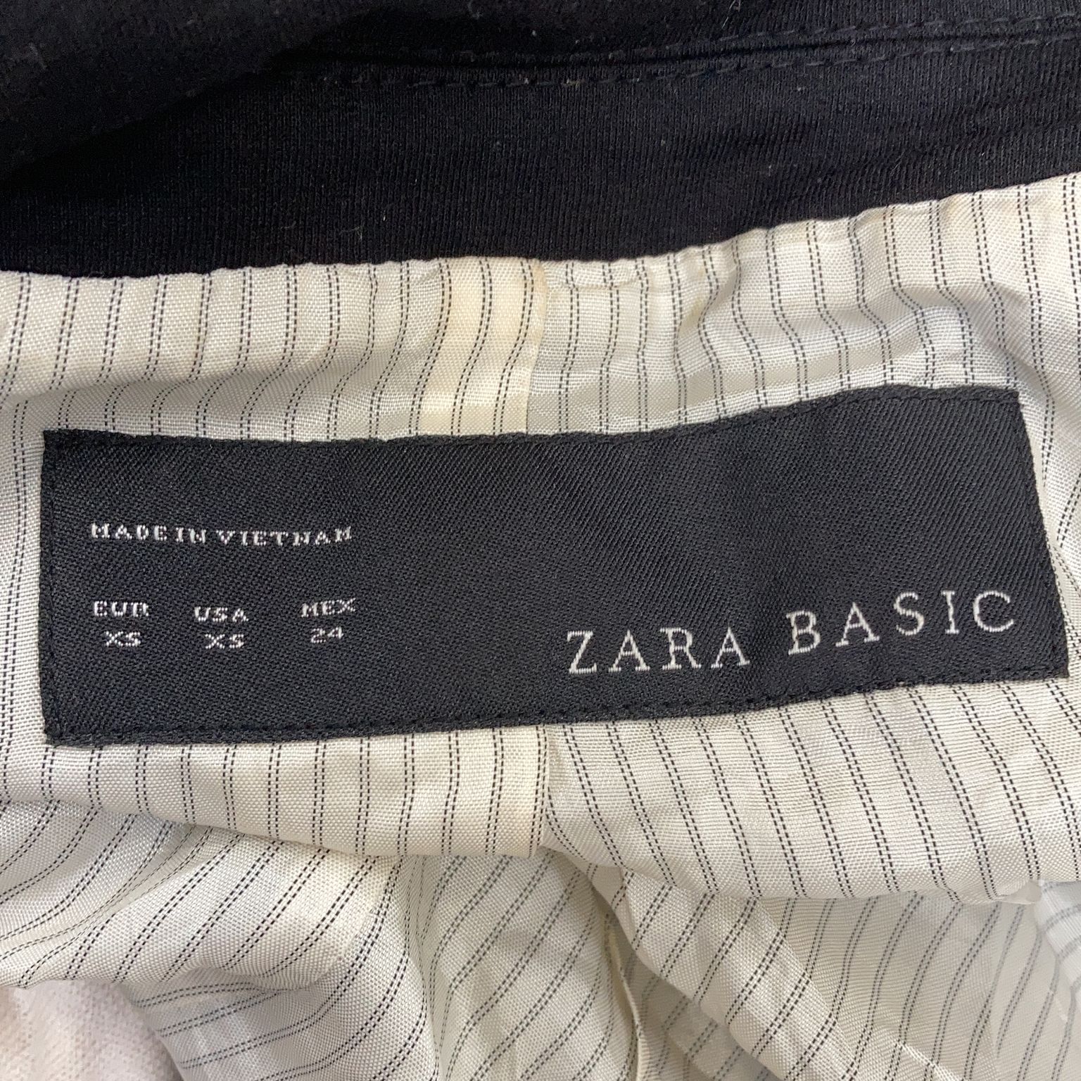 Zara Basic