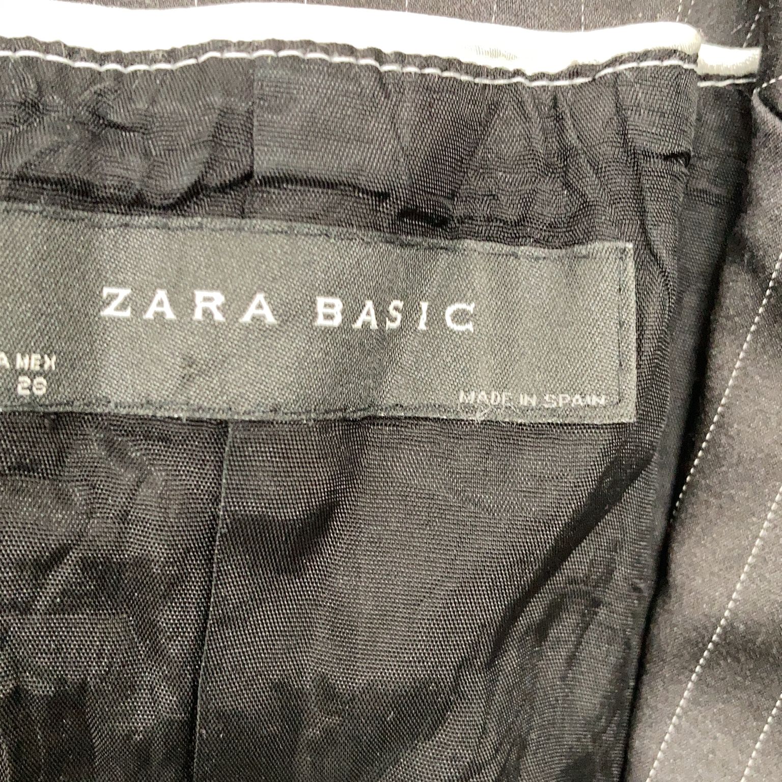 Zara Basic