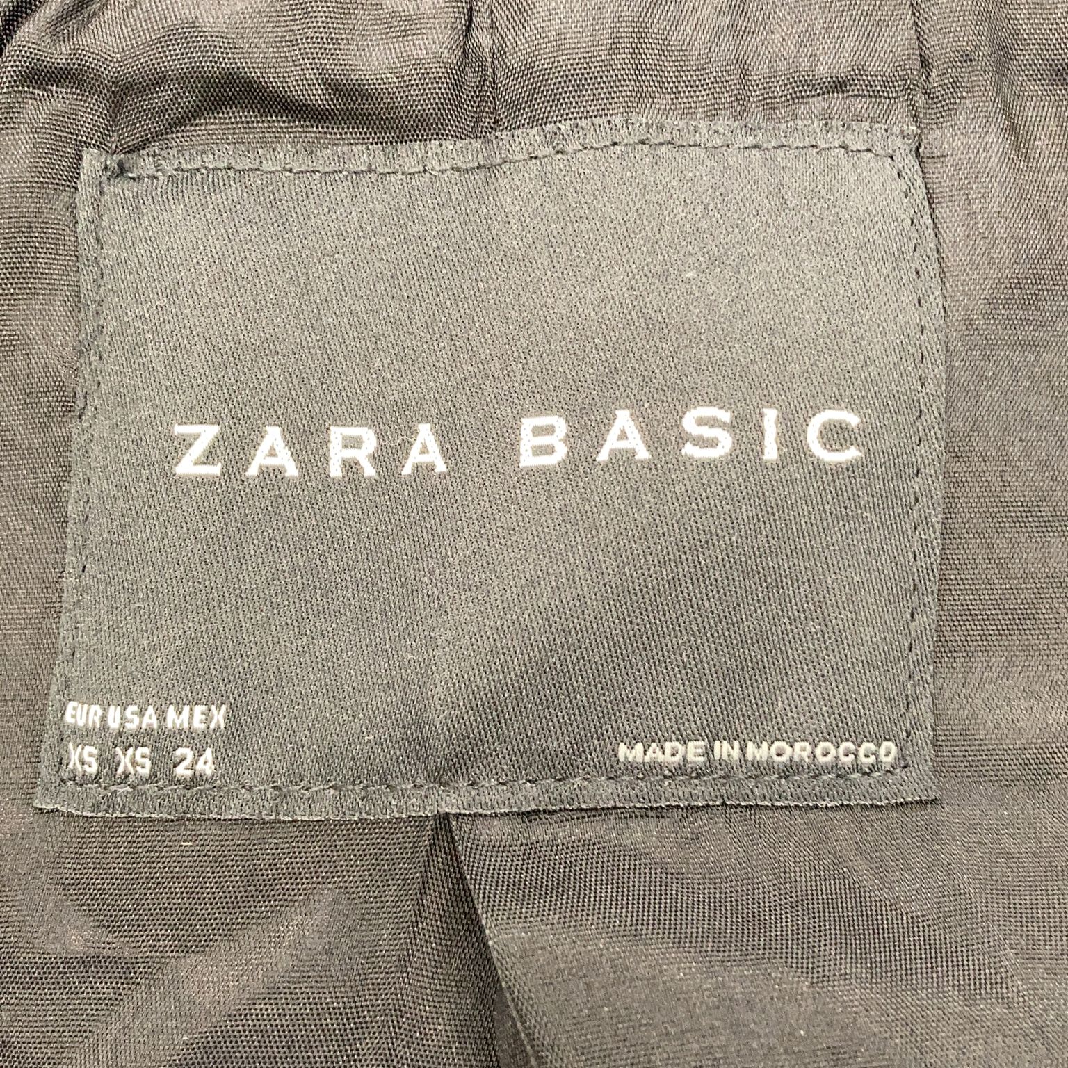 Zara Basic