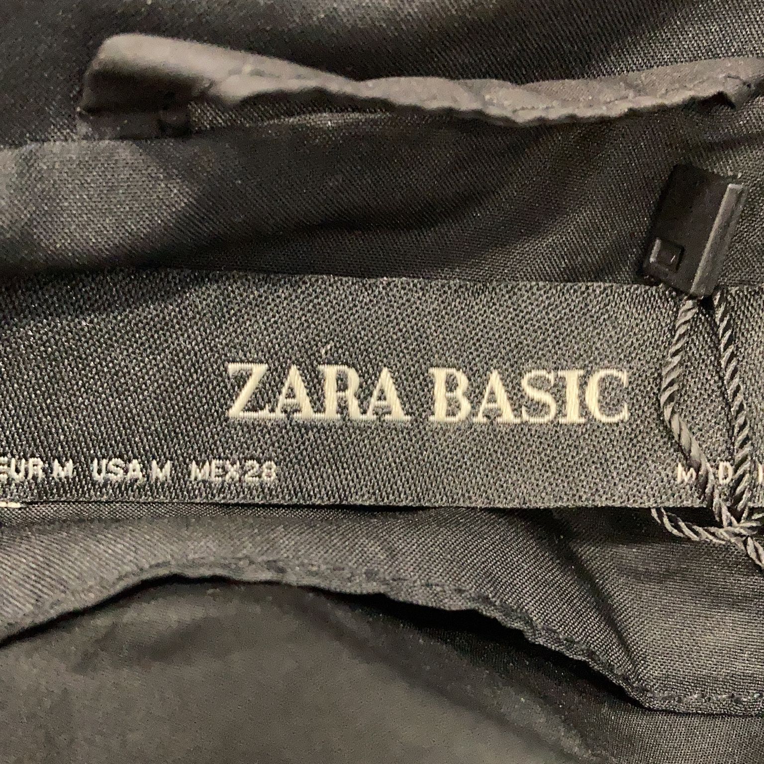 Zara Basic