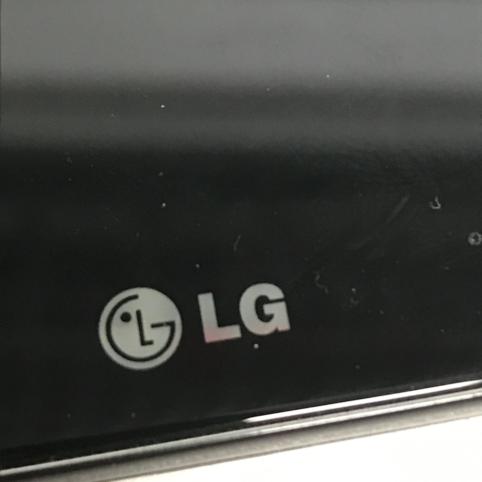 LG