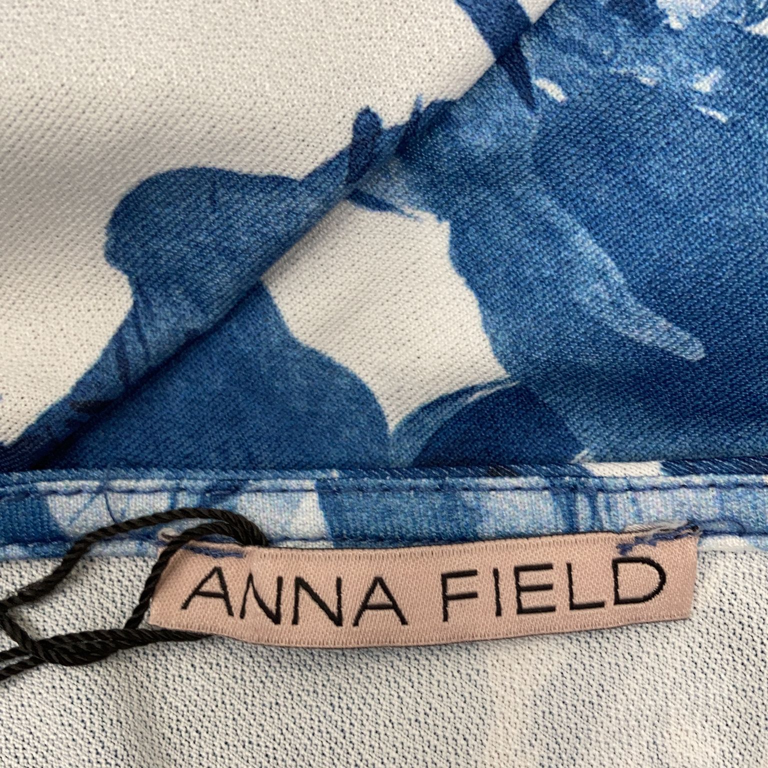 Anna Field