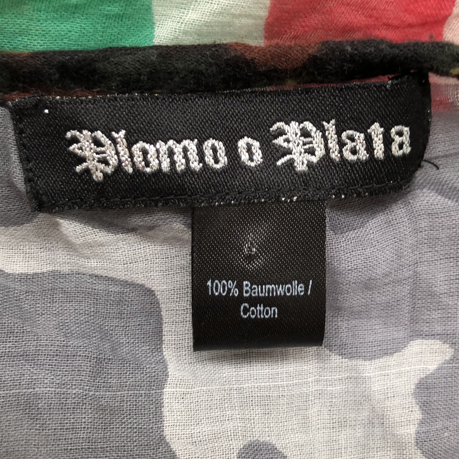 Plomo o Plata