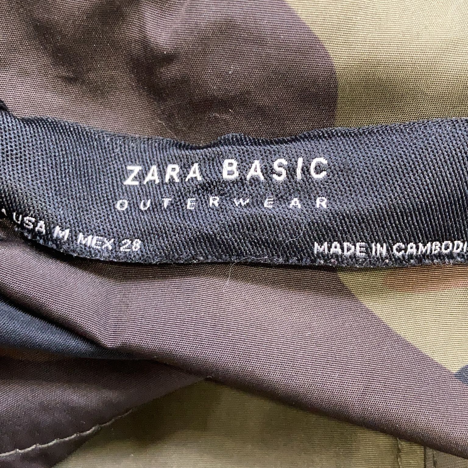 Zara Basic