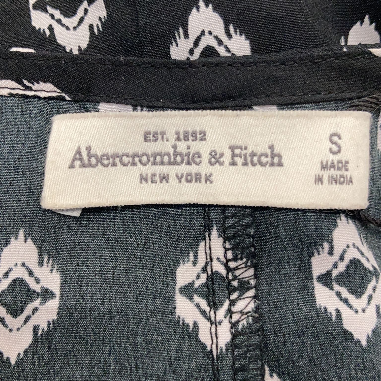 Abercrombie  Fitch