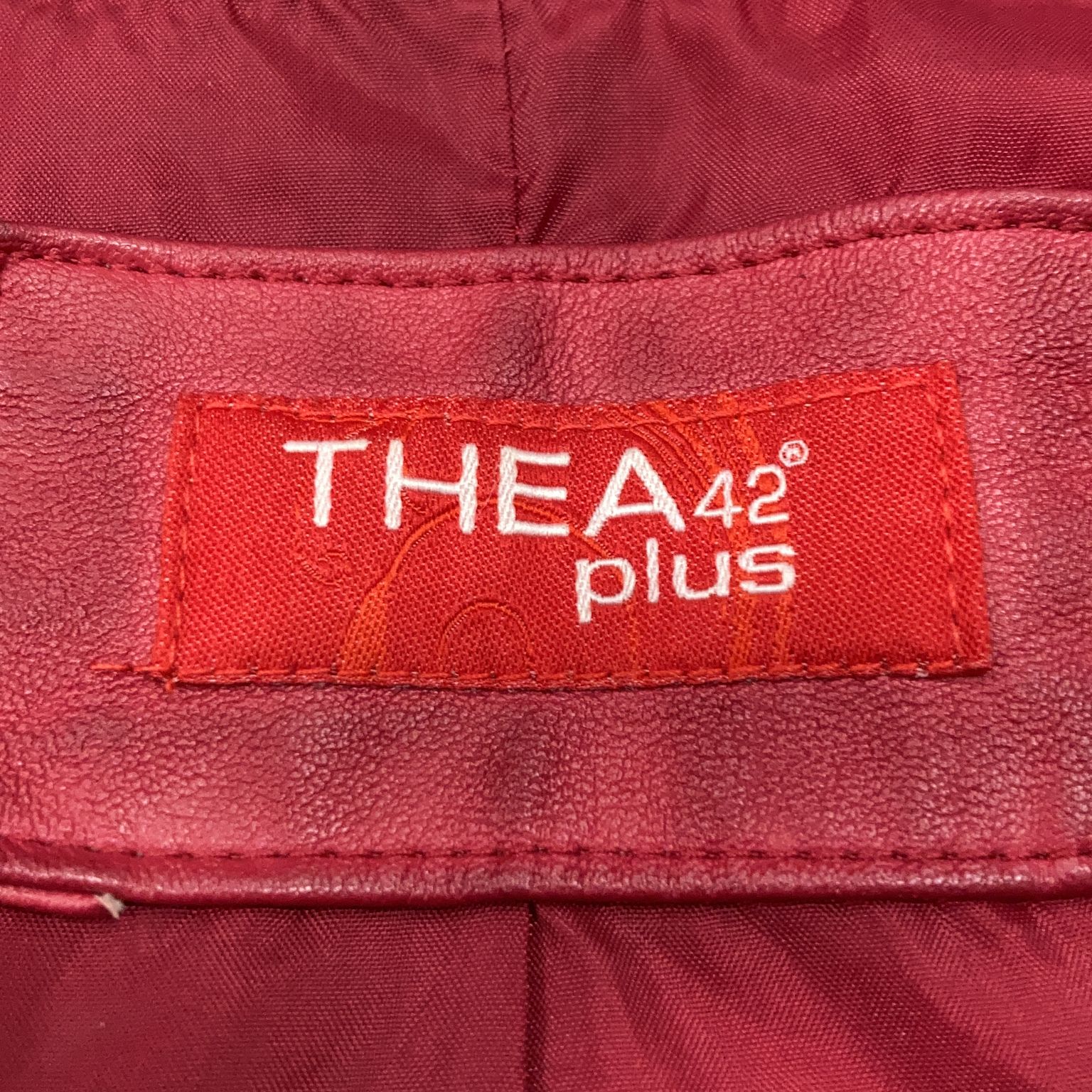 THEA 42 plus