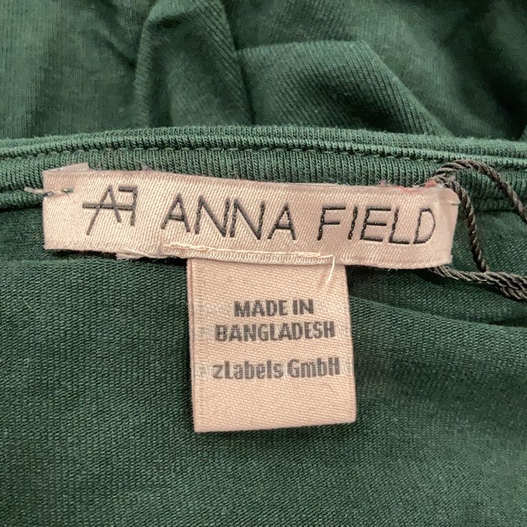 Anna Field