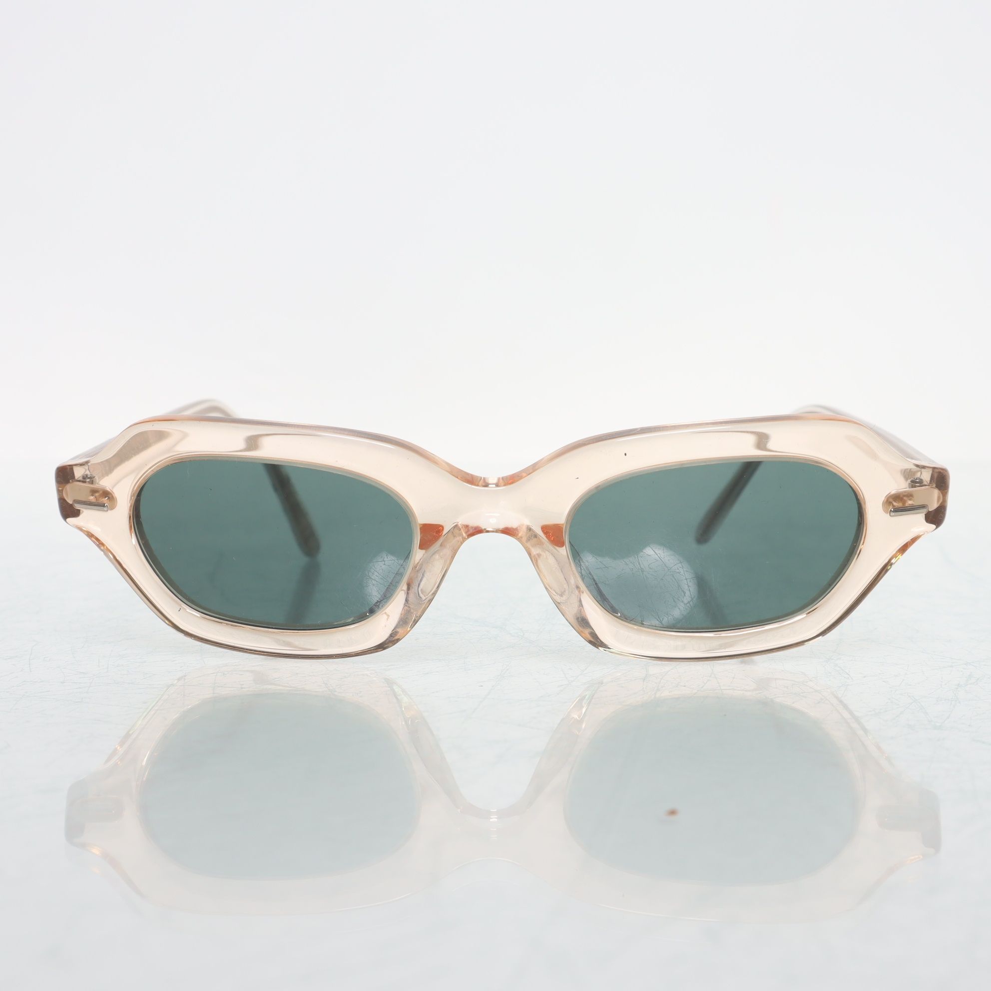 Oliver Peoples