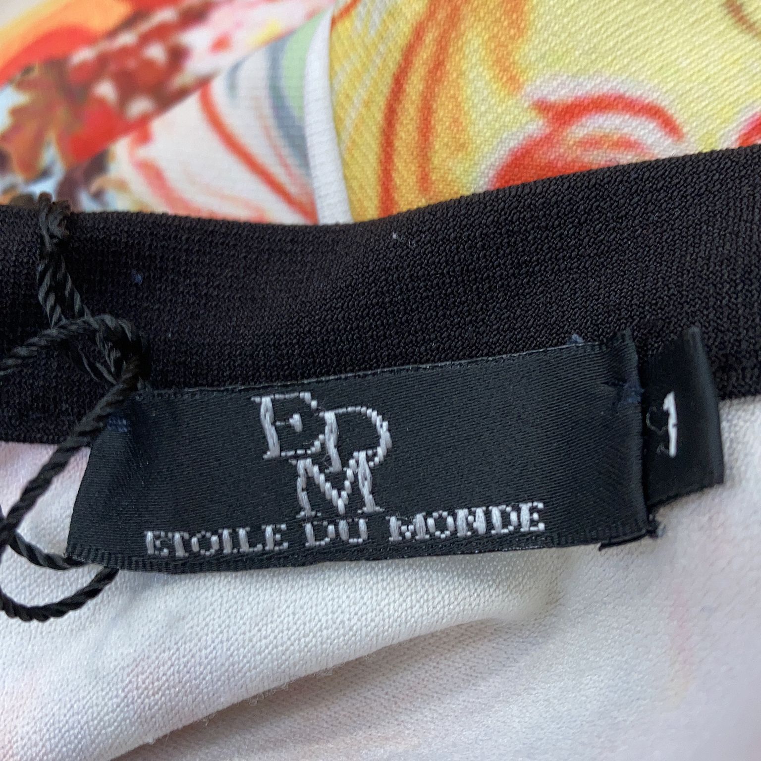 Etoile Du Monde