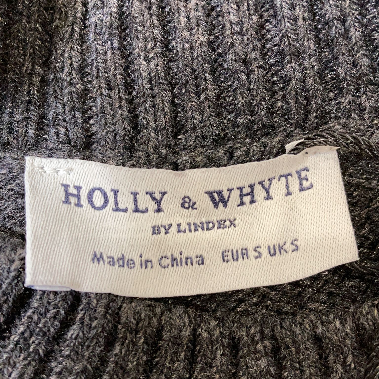 Holly  Whyte by Lindex