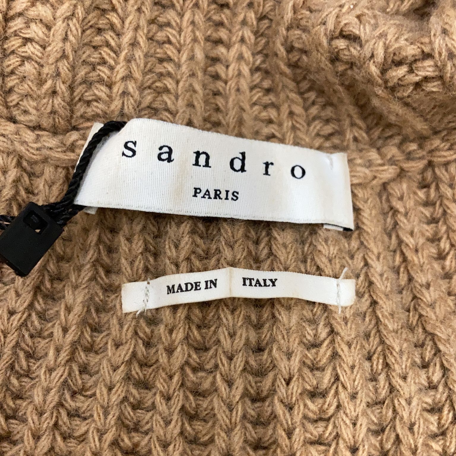 Sandro Paris