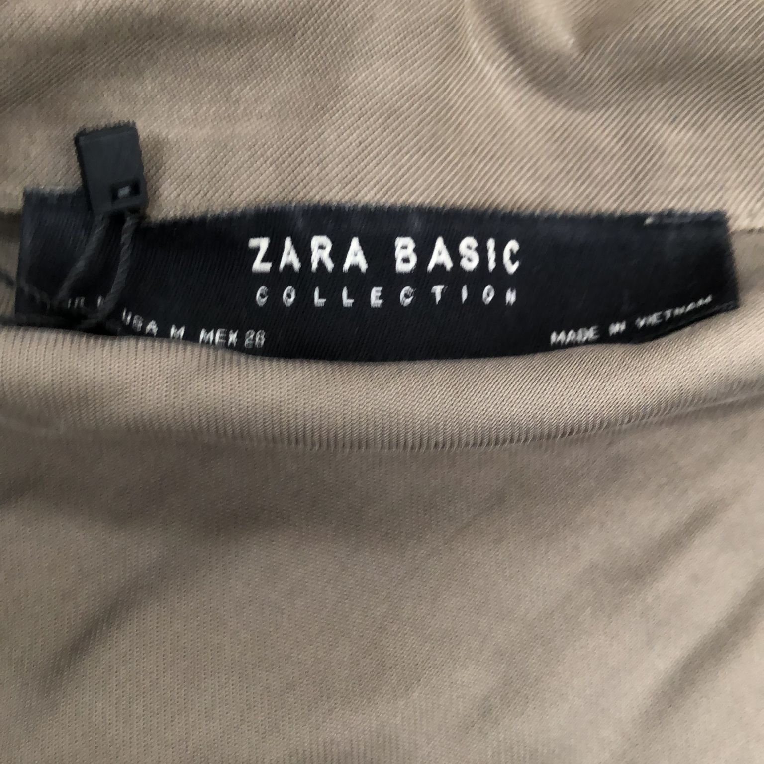 Zara Basic