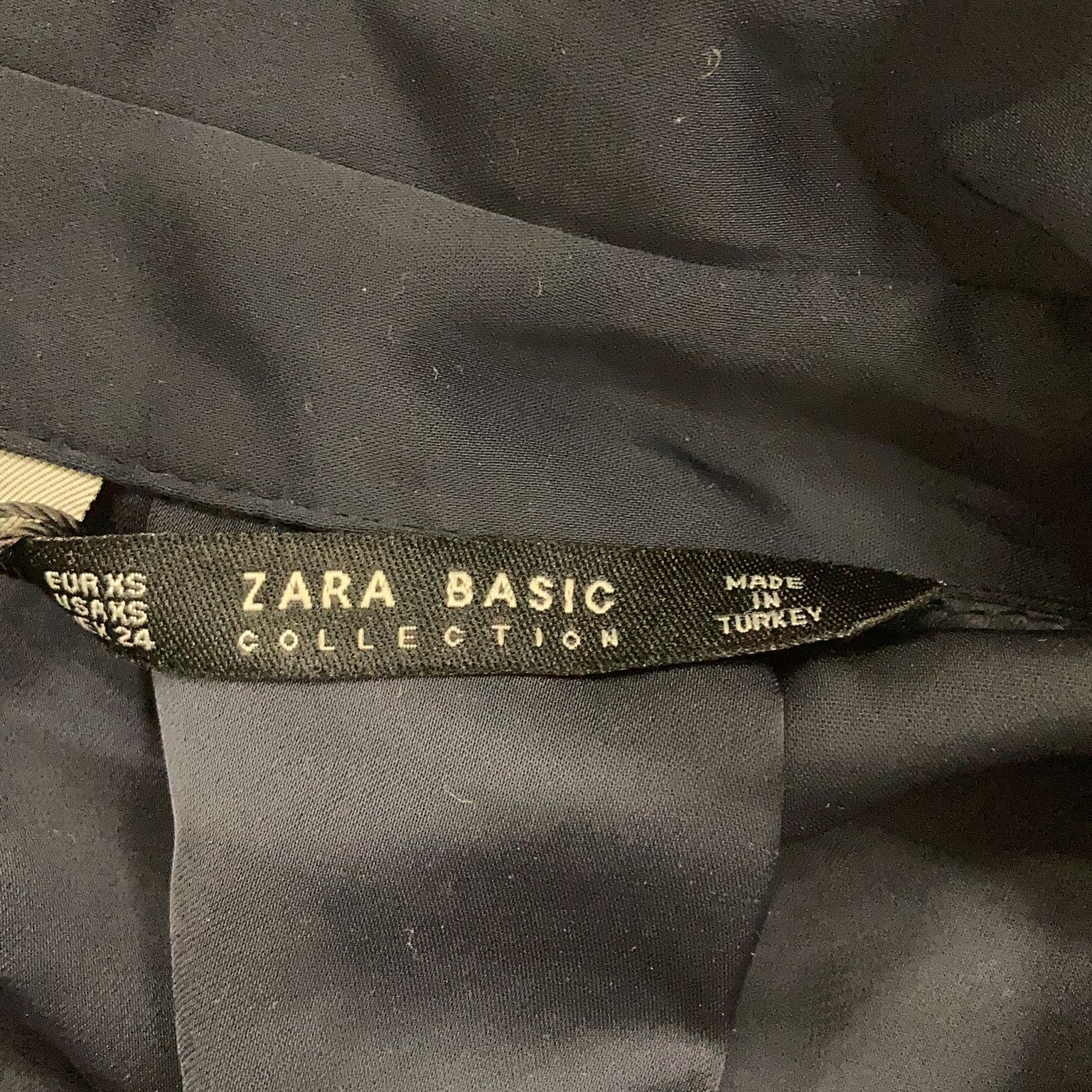 Zara Basic