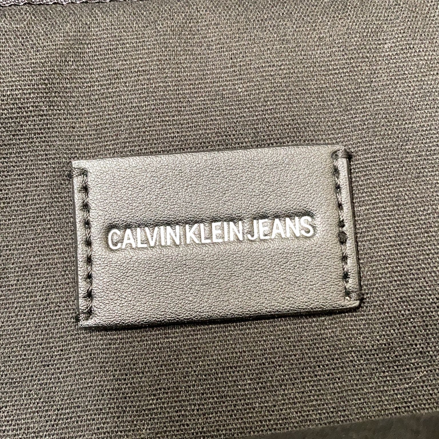 Calvin Klein Jeans