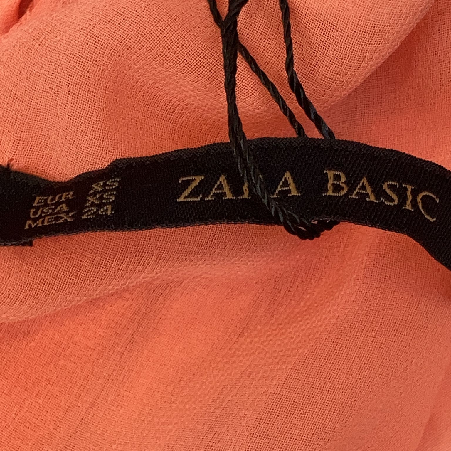 Zara Basic