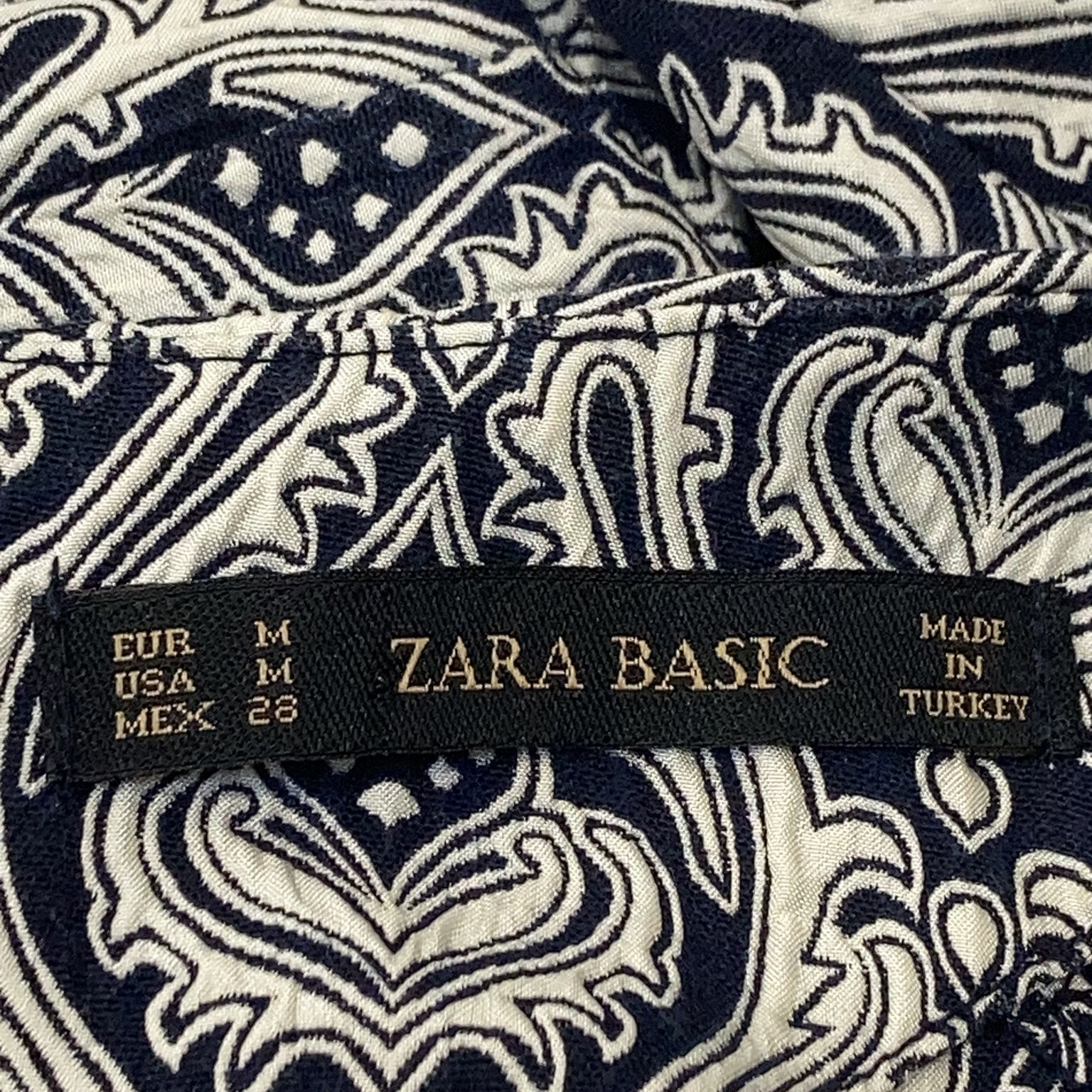 Zara Basic