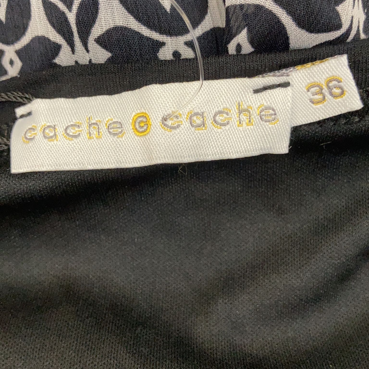 Cache Cache