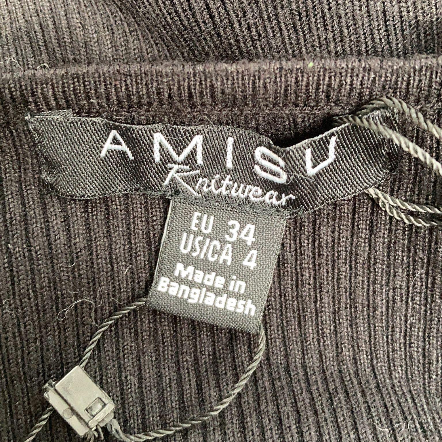 Amisu Knitwear