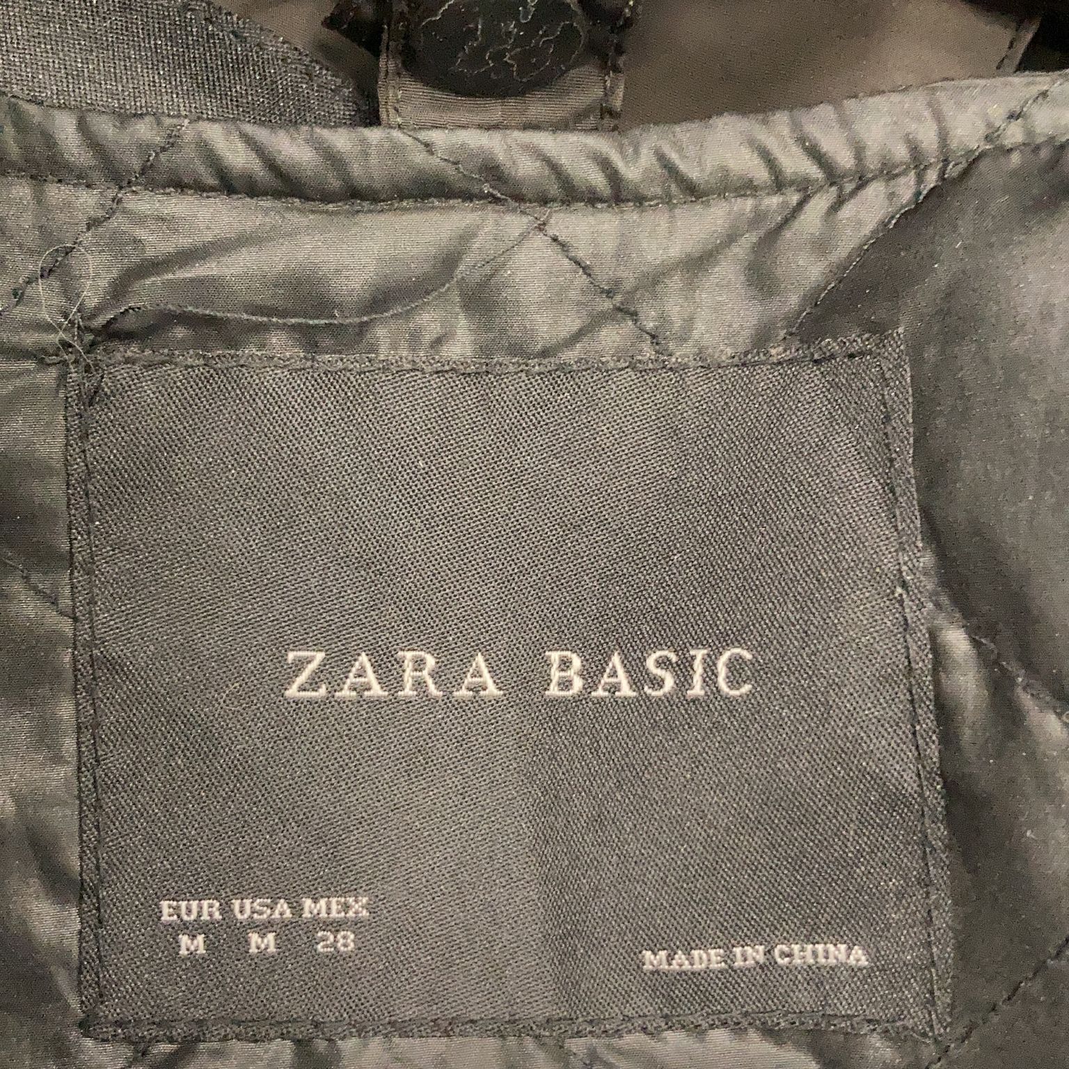 Zara Basic