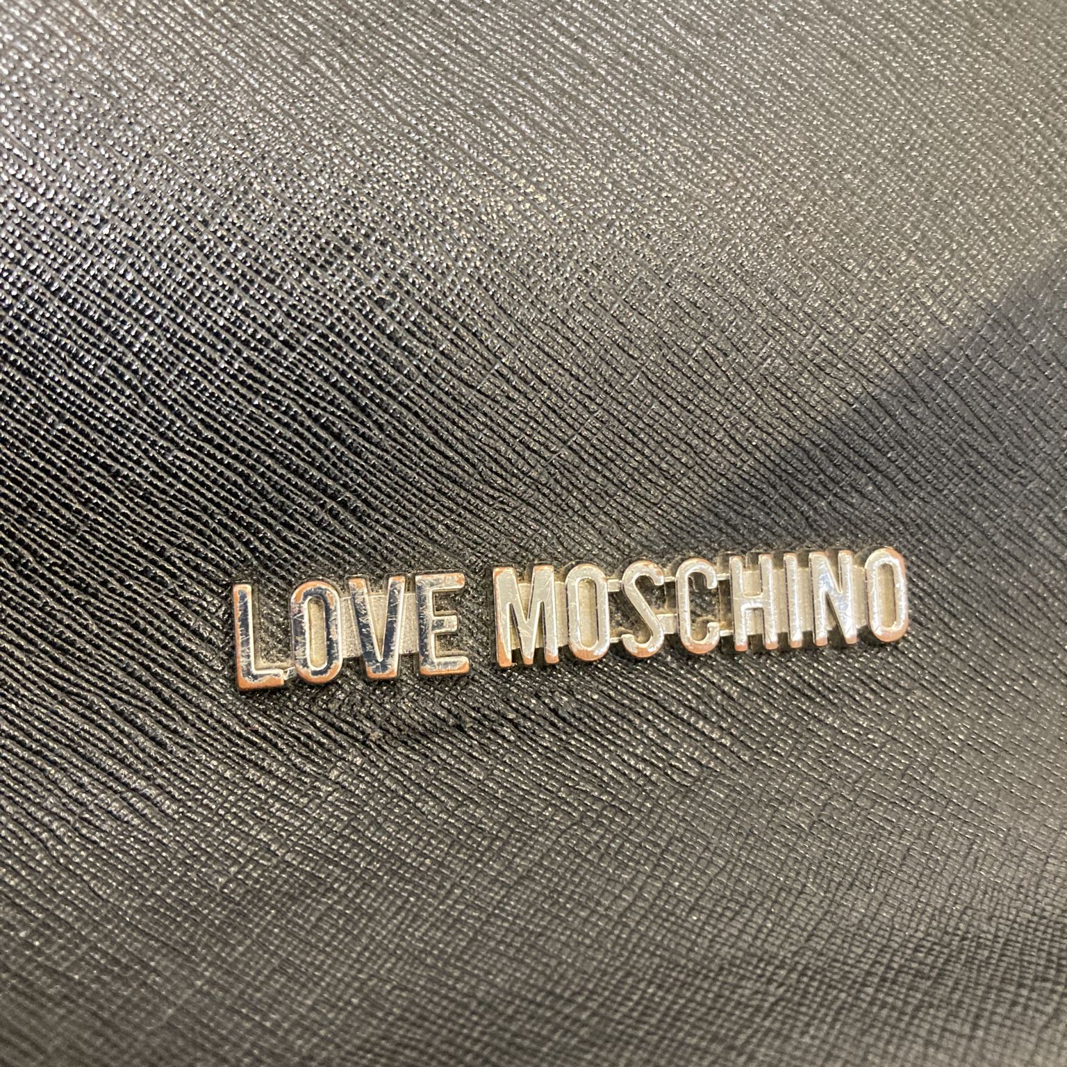 Love Moschino