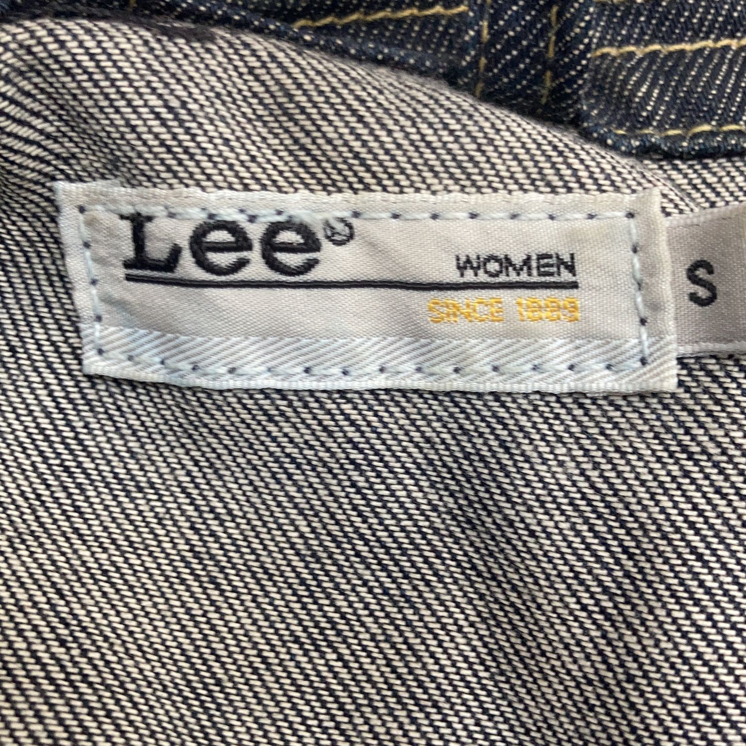 Lee