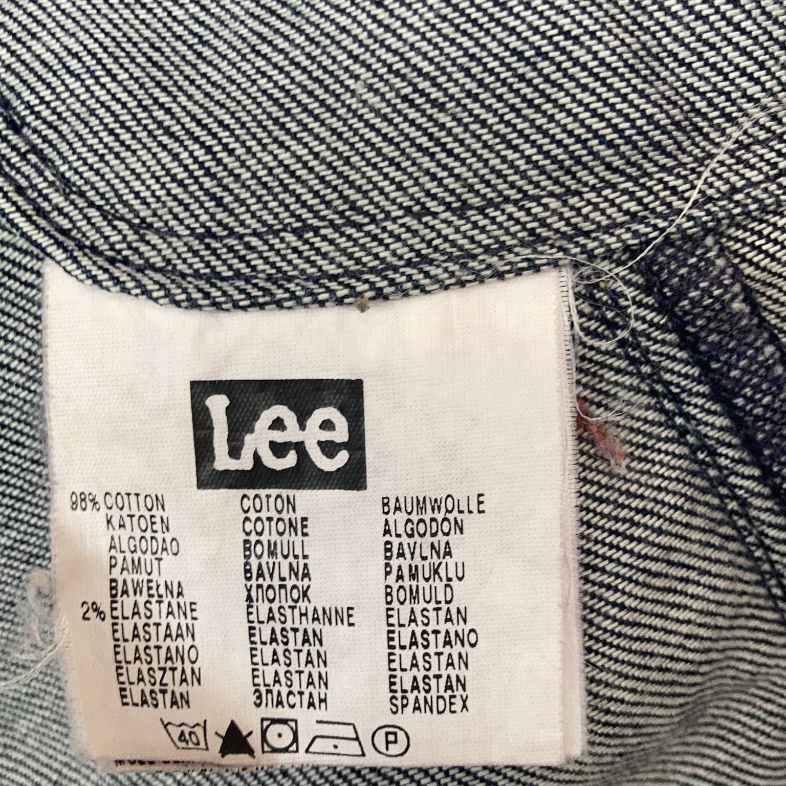 Lee