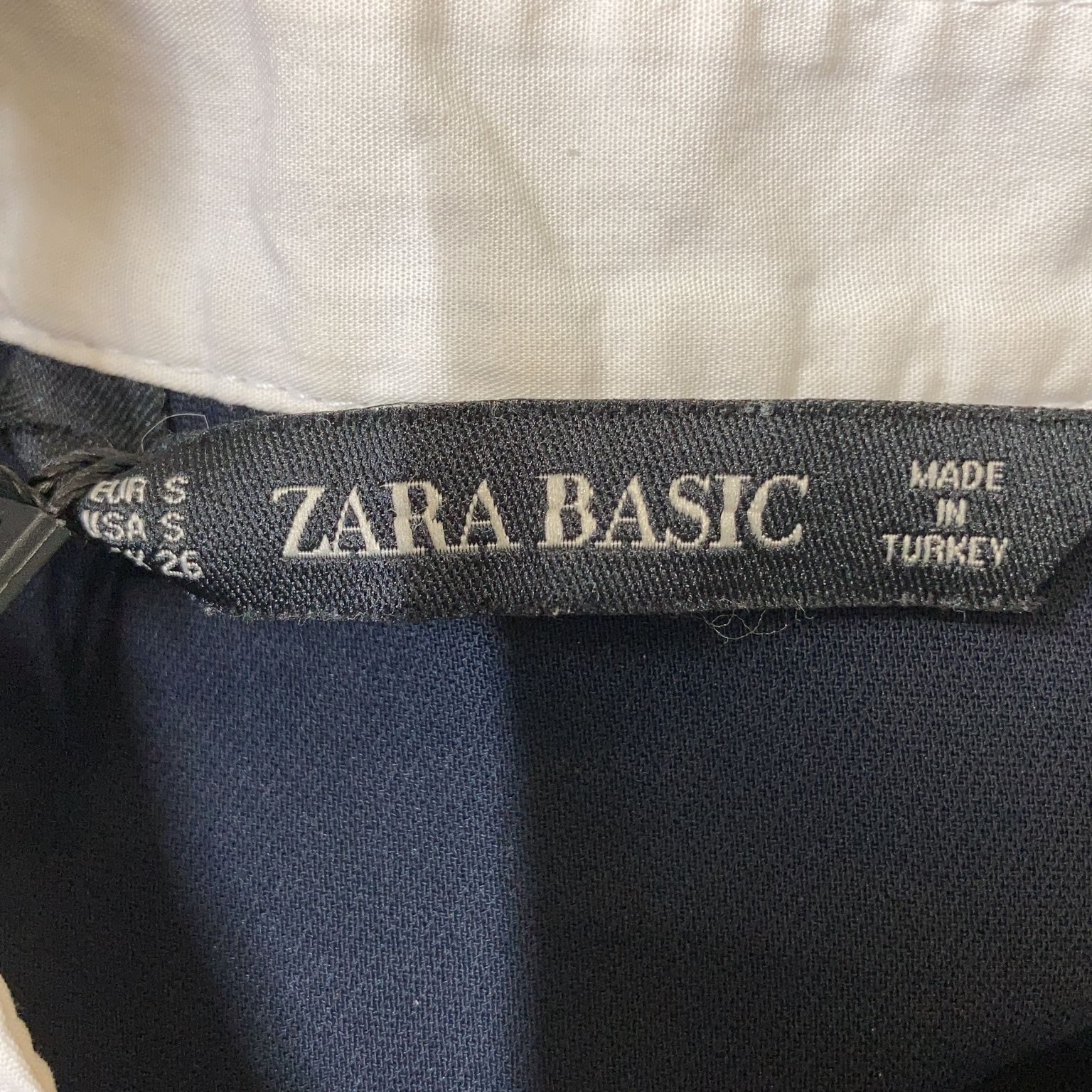 Zara Basic