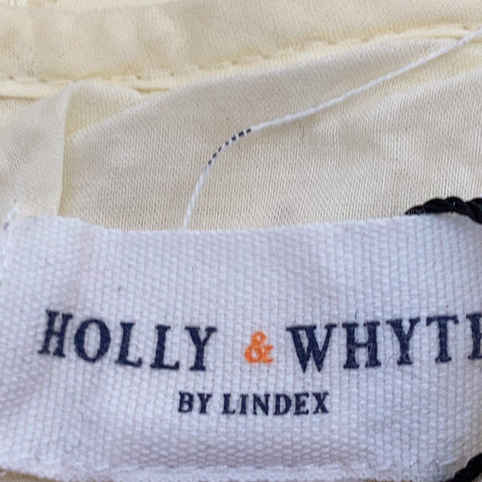 Holly  Whyte by Lindex