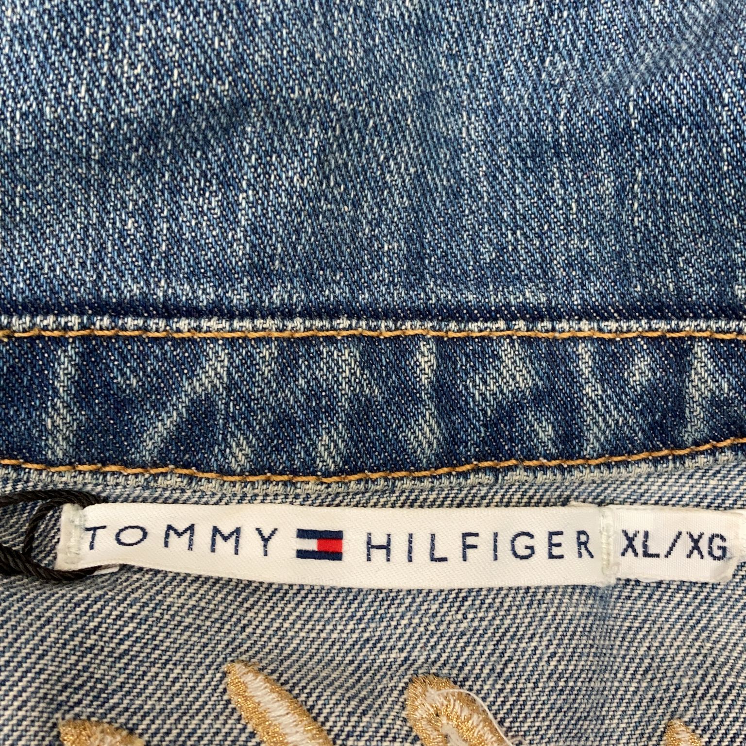 Tommy Hilfiger