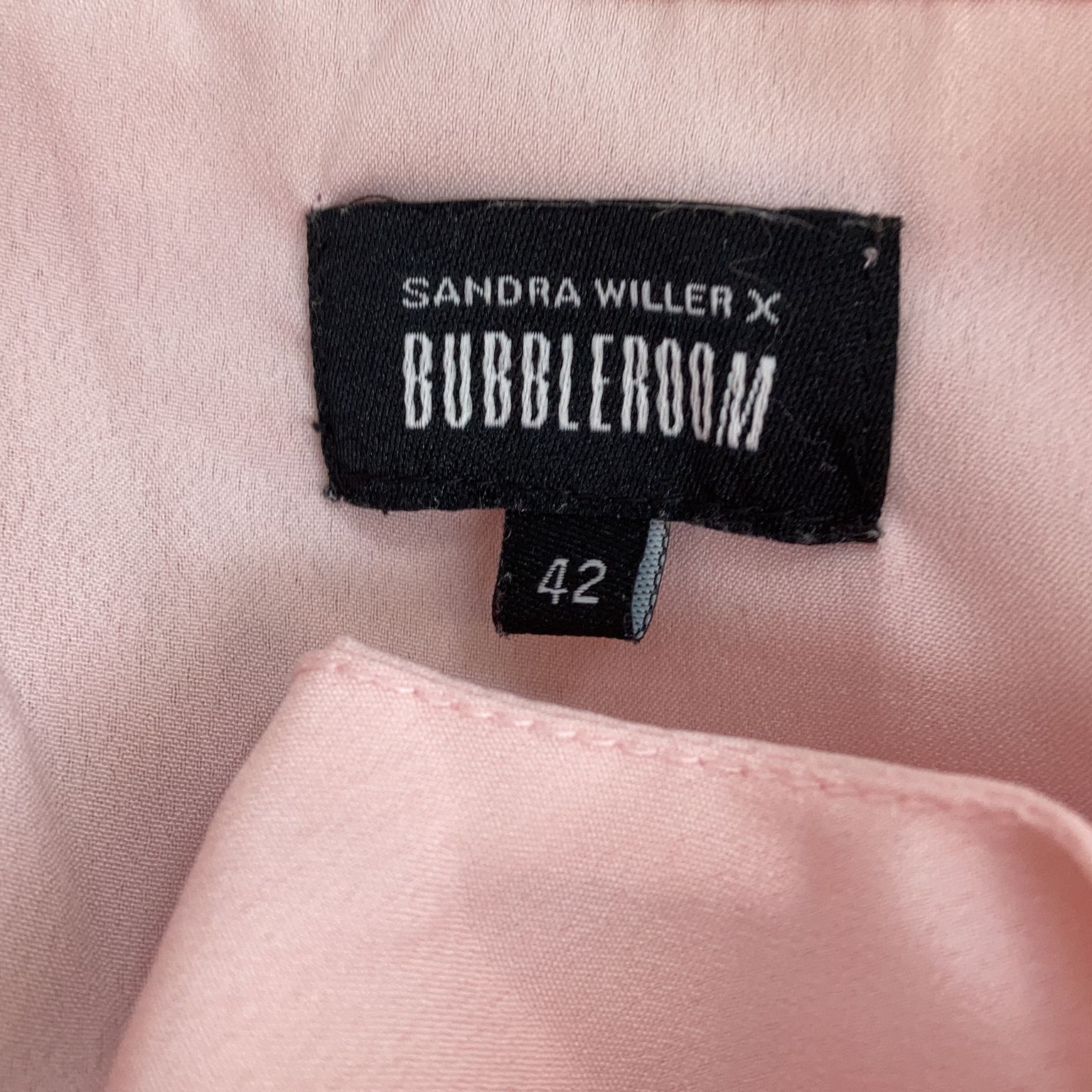 Sandra Willer x Bubbleroom