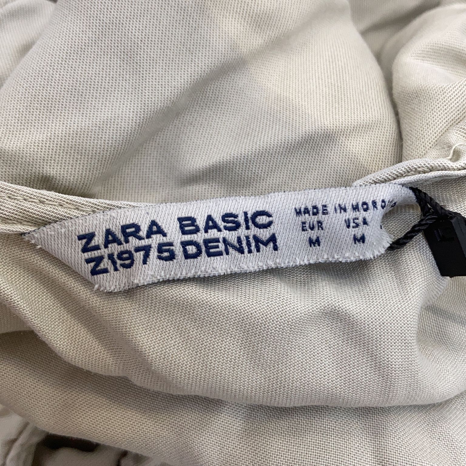 Zara Basic