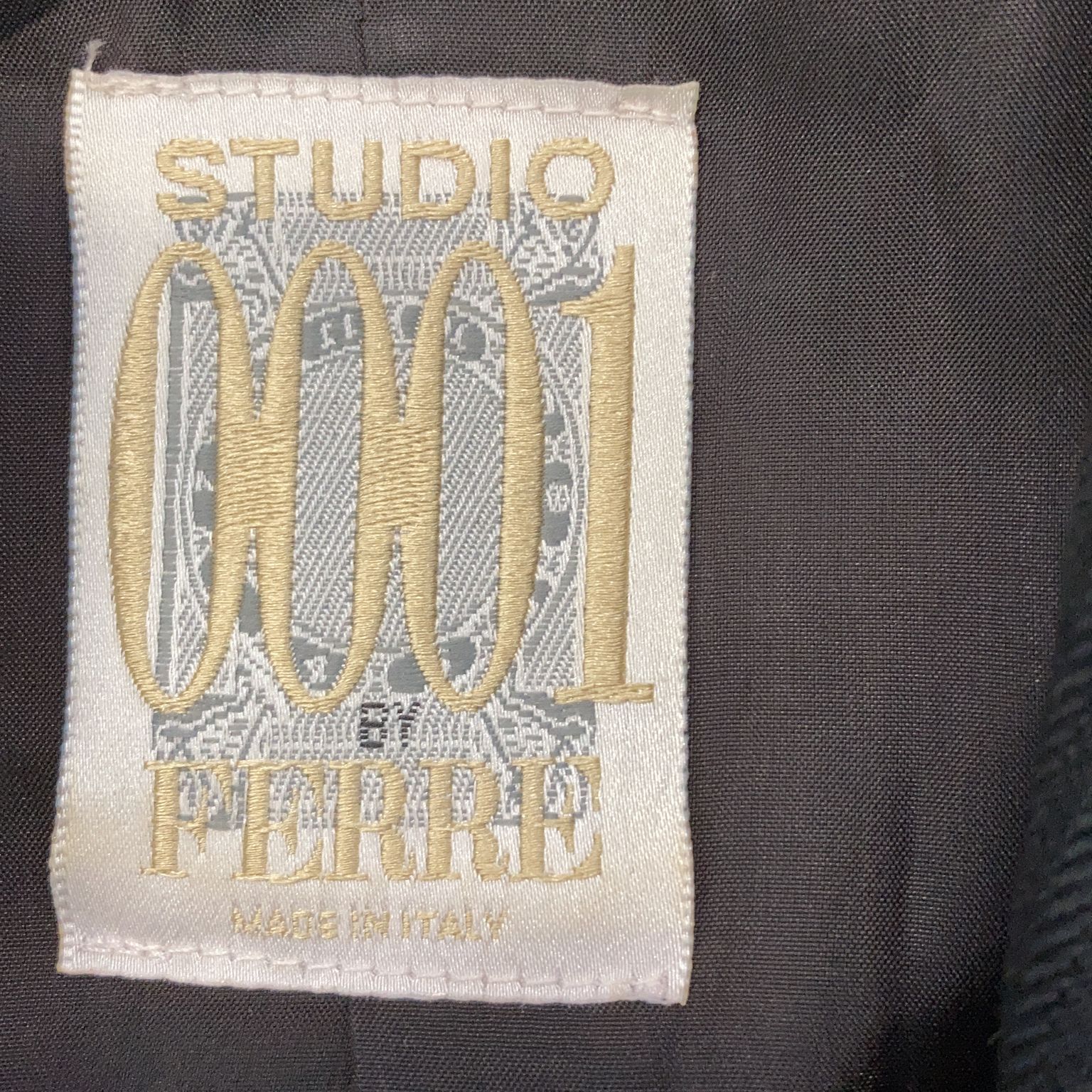 Studio 0001 Ferre