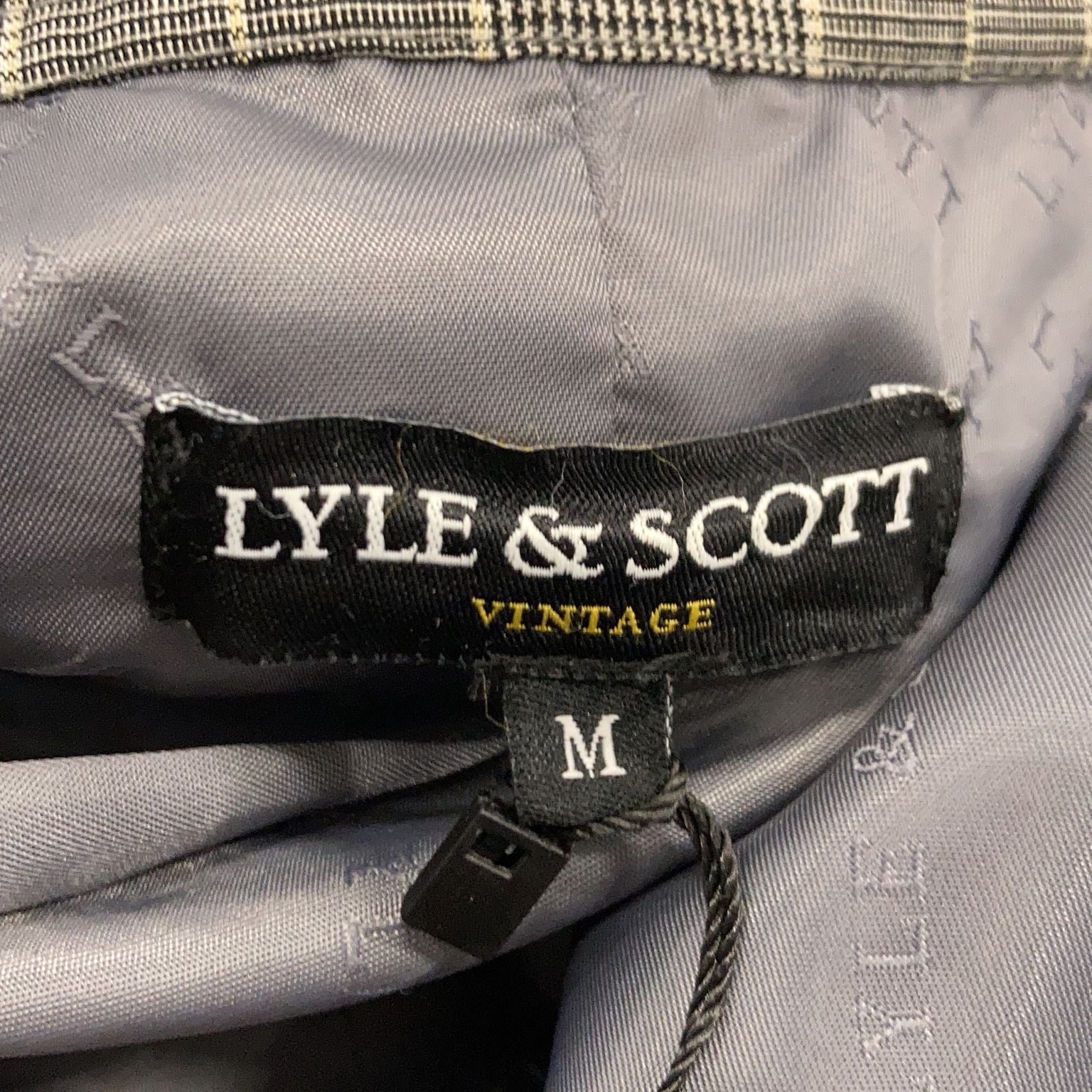 Lyle  Scott