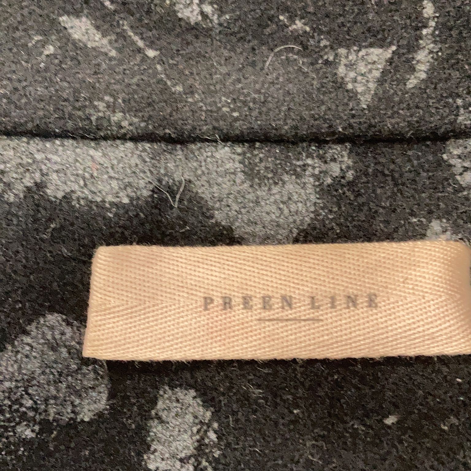 Preen Line