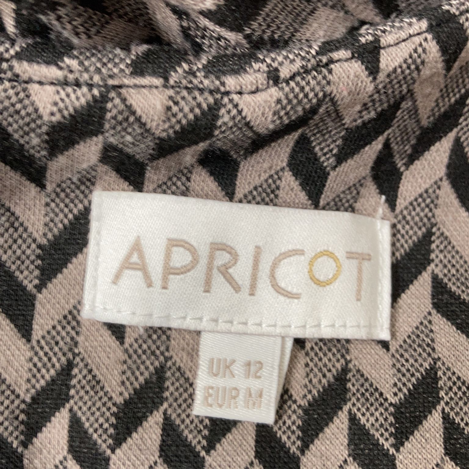 Apricot