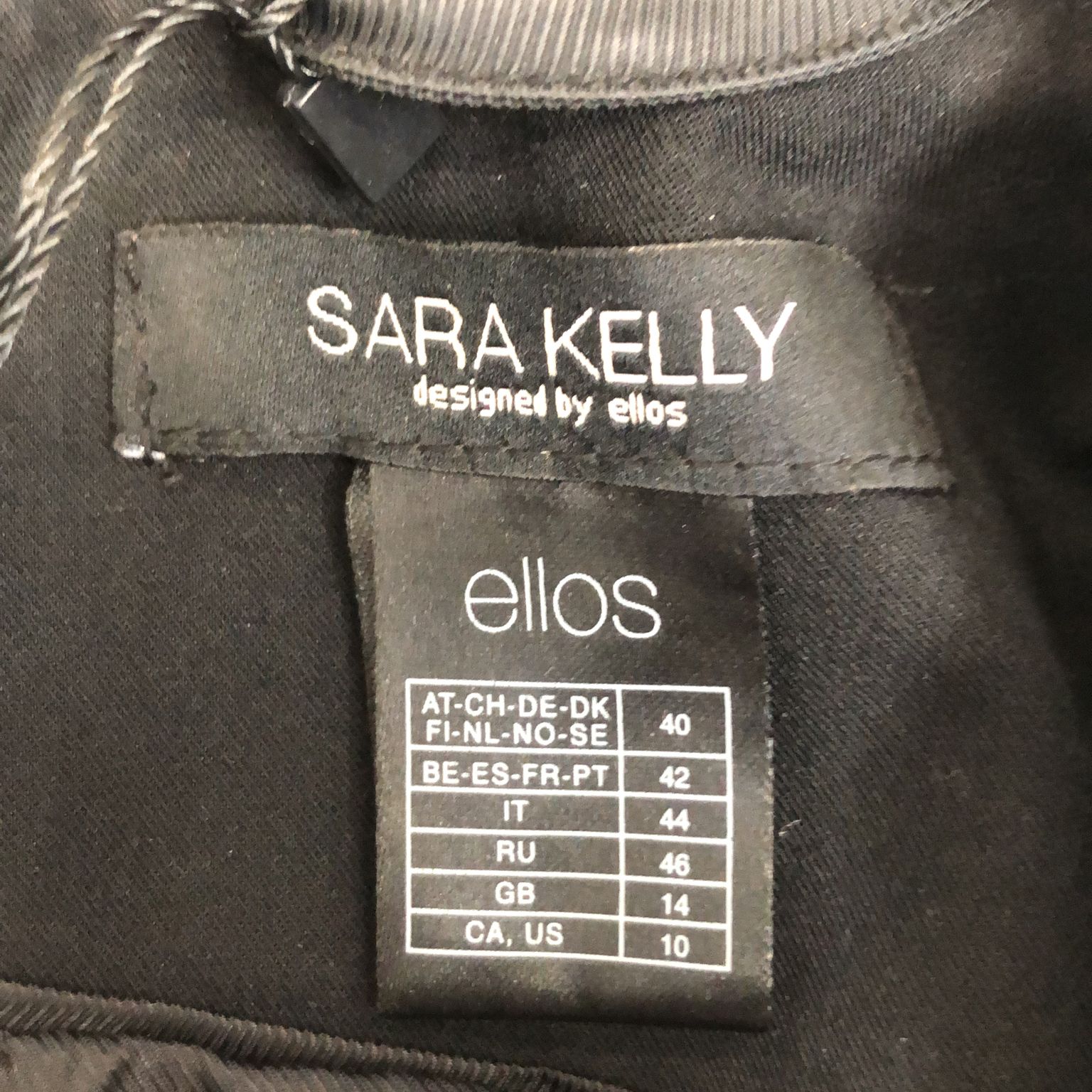 Sara Kelly by Ellos