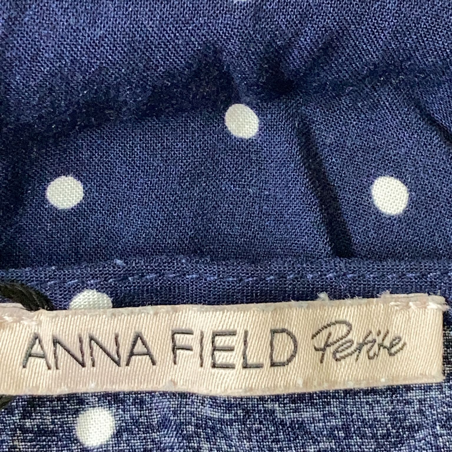 Anna Field