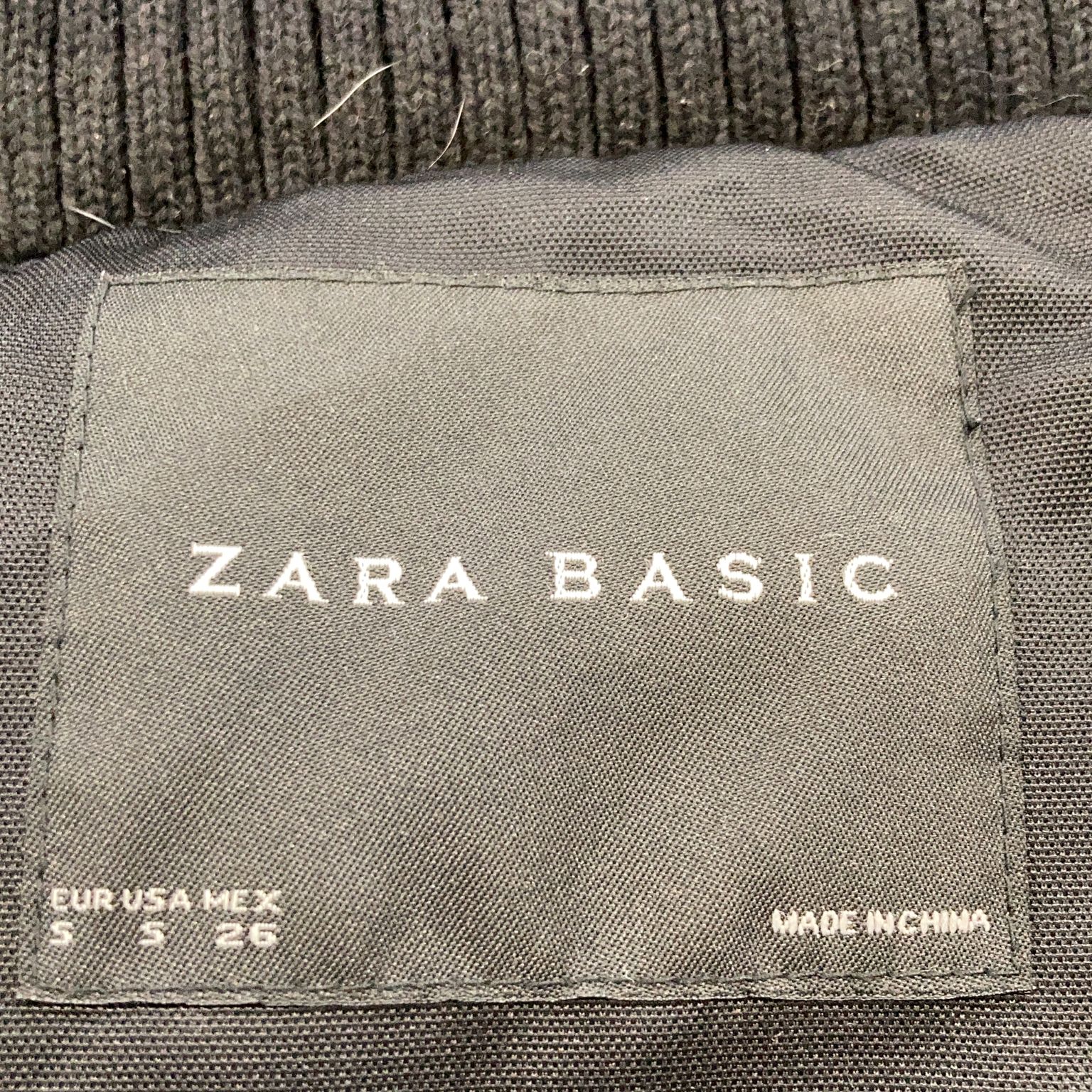 Zara Basic