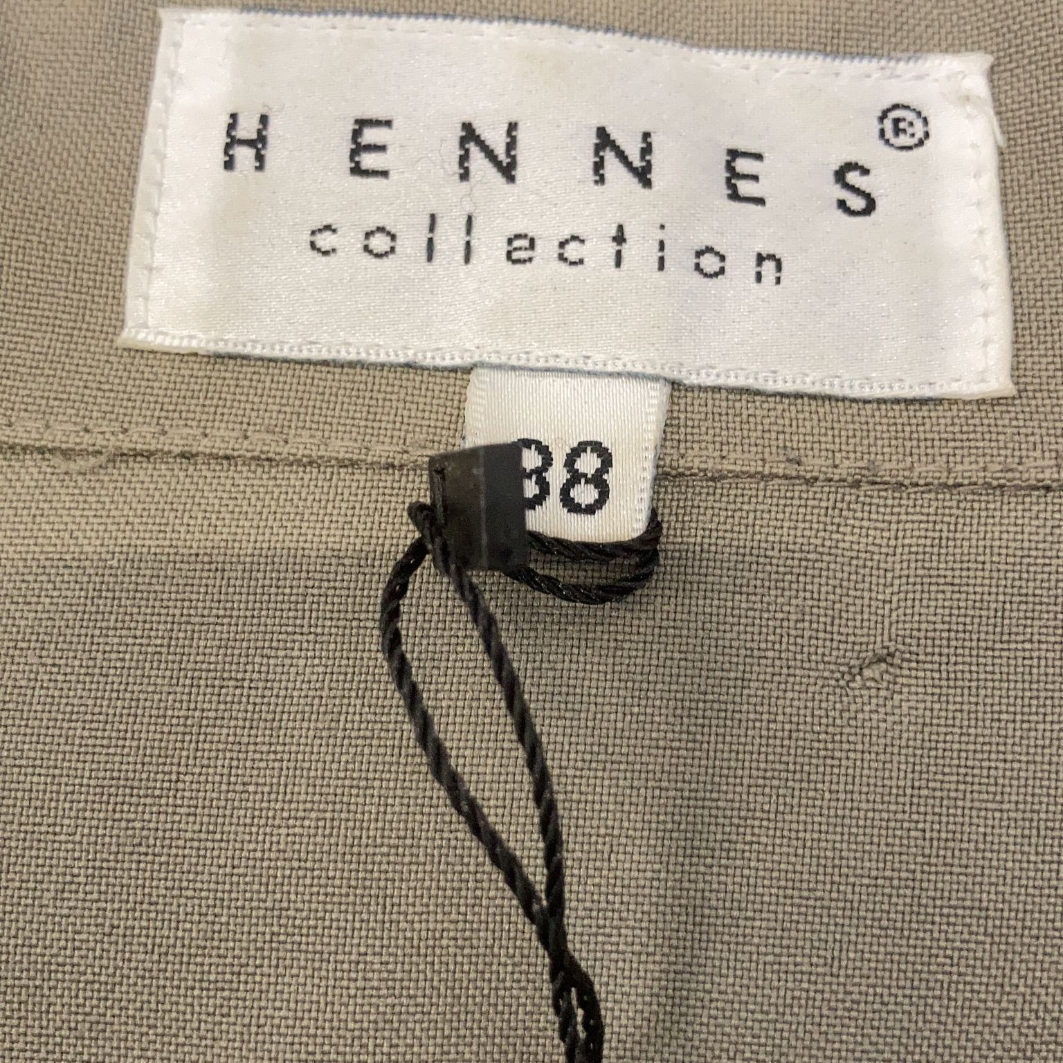 Hennes Collection