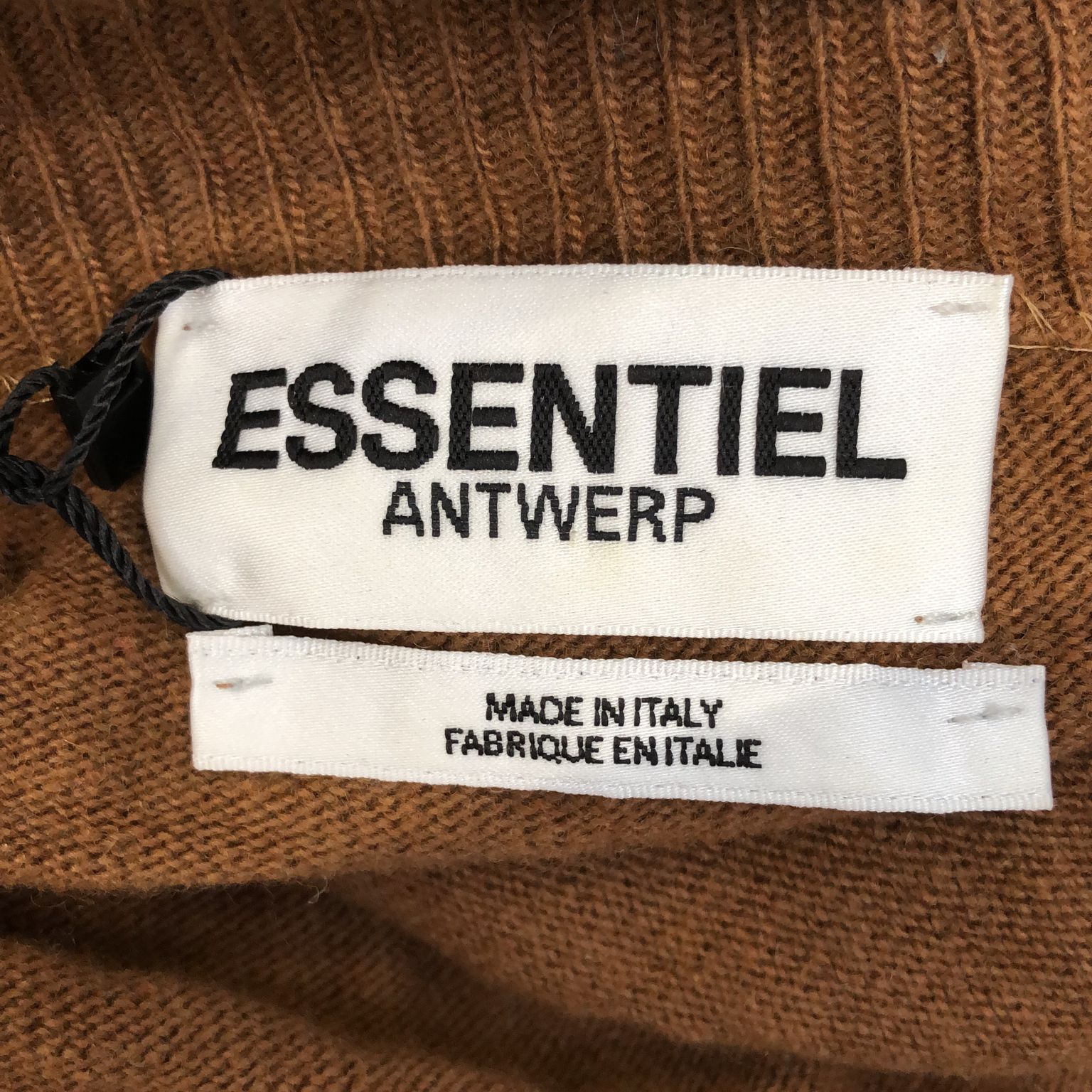 Essentiel Antwerp