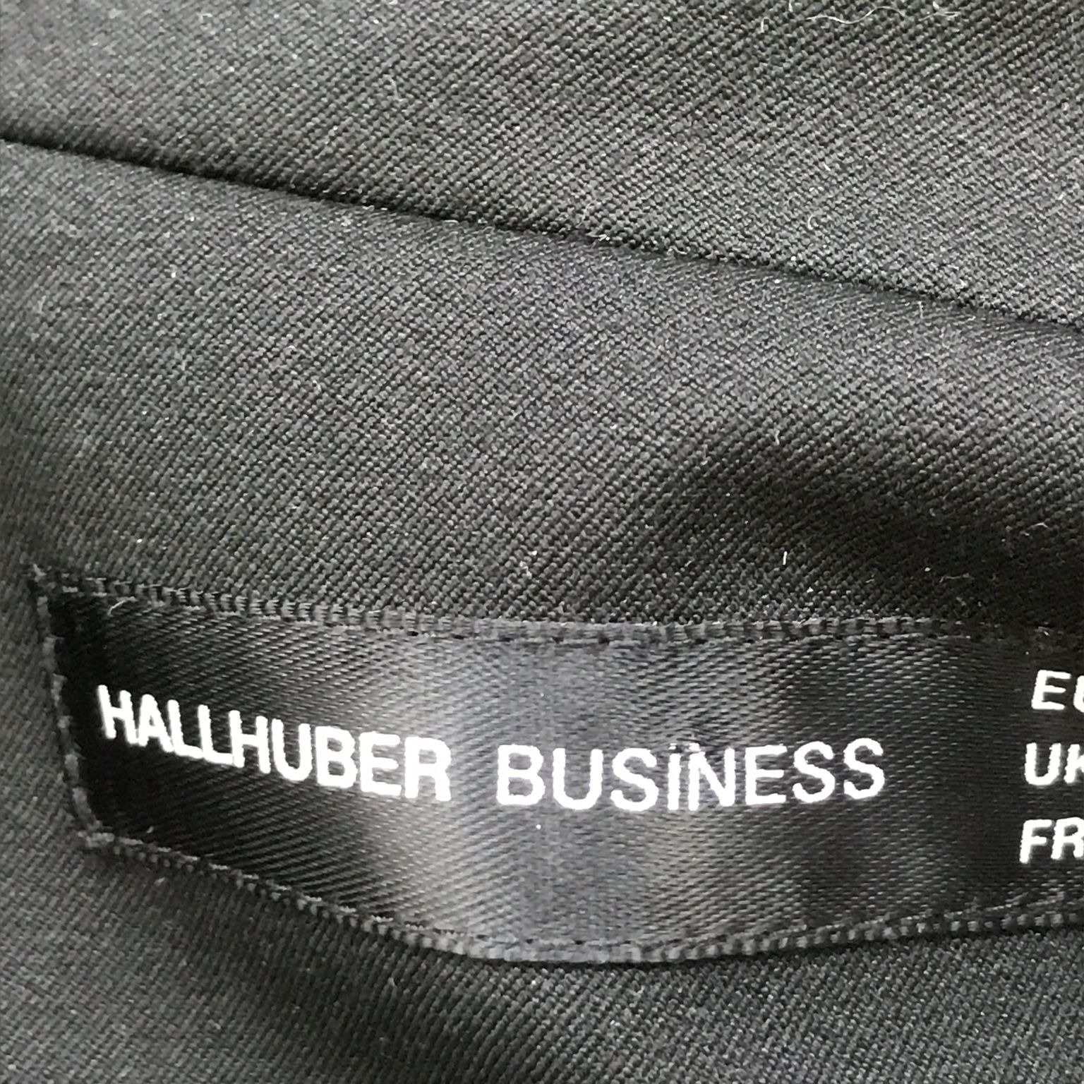 Hallhuber Business