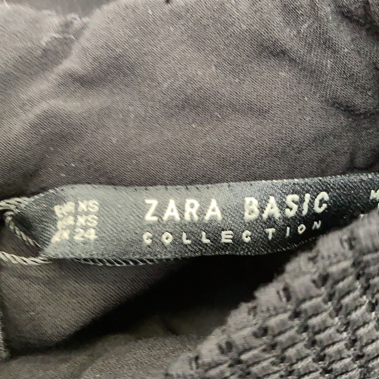 Zara Basic