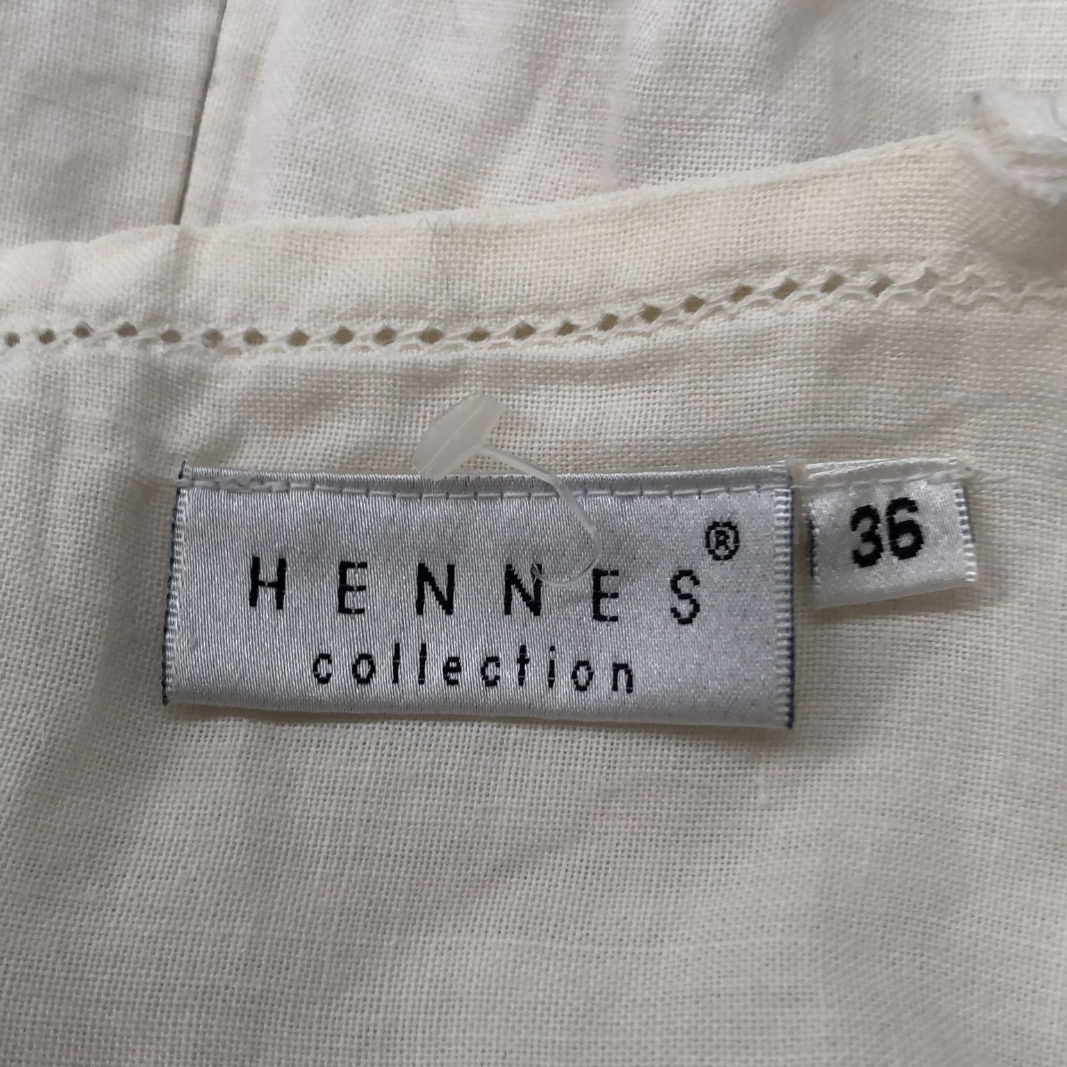 Hennes Collection