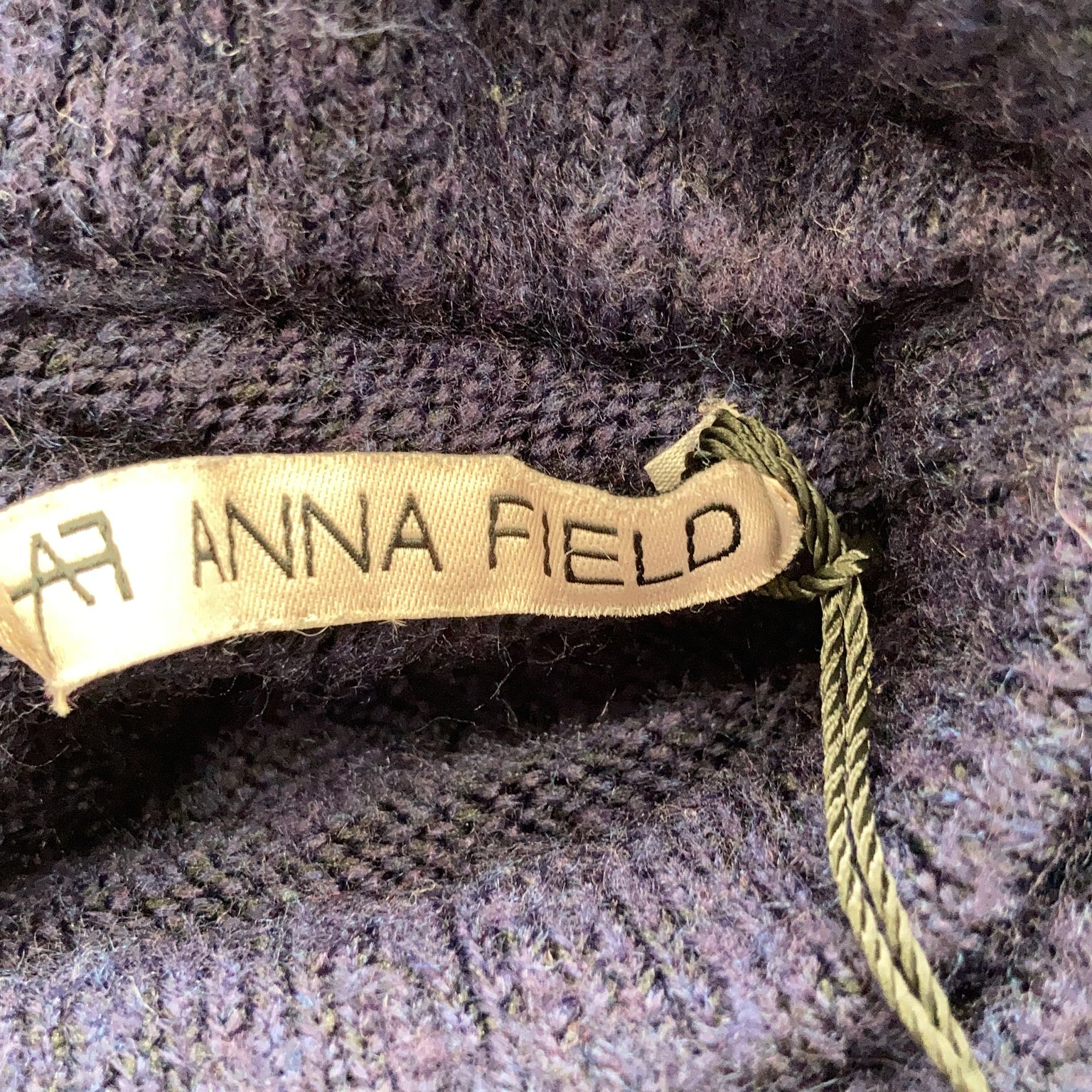 Anna Field