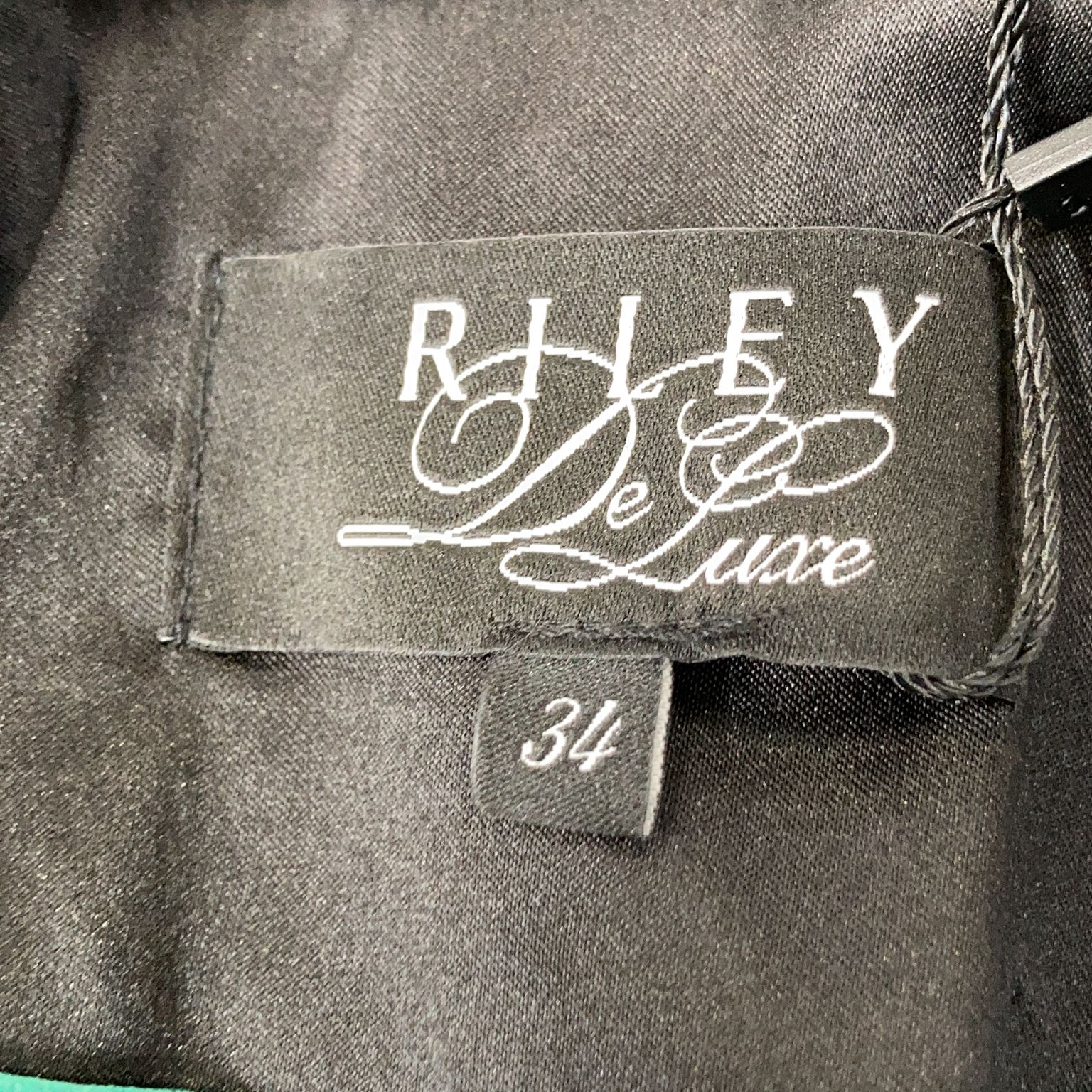 Riley de Luxe