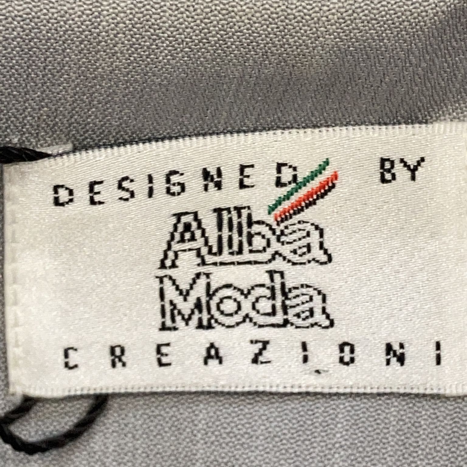 Alba Moda