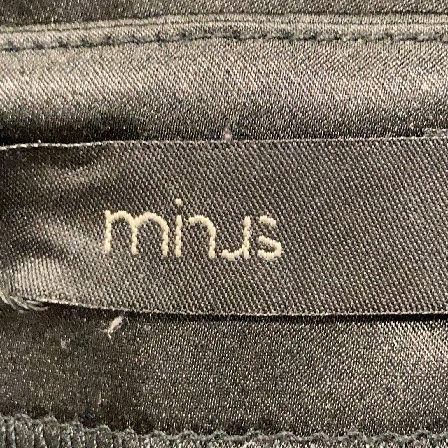 Minus