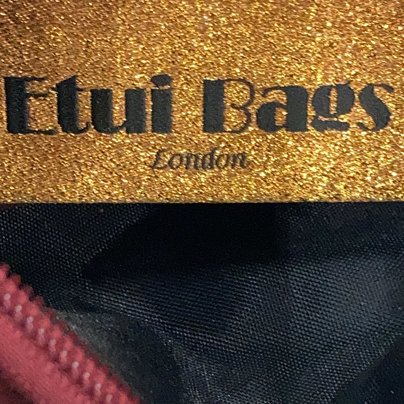 Etui Bags