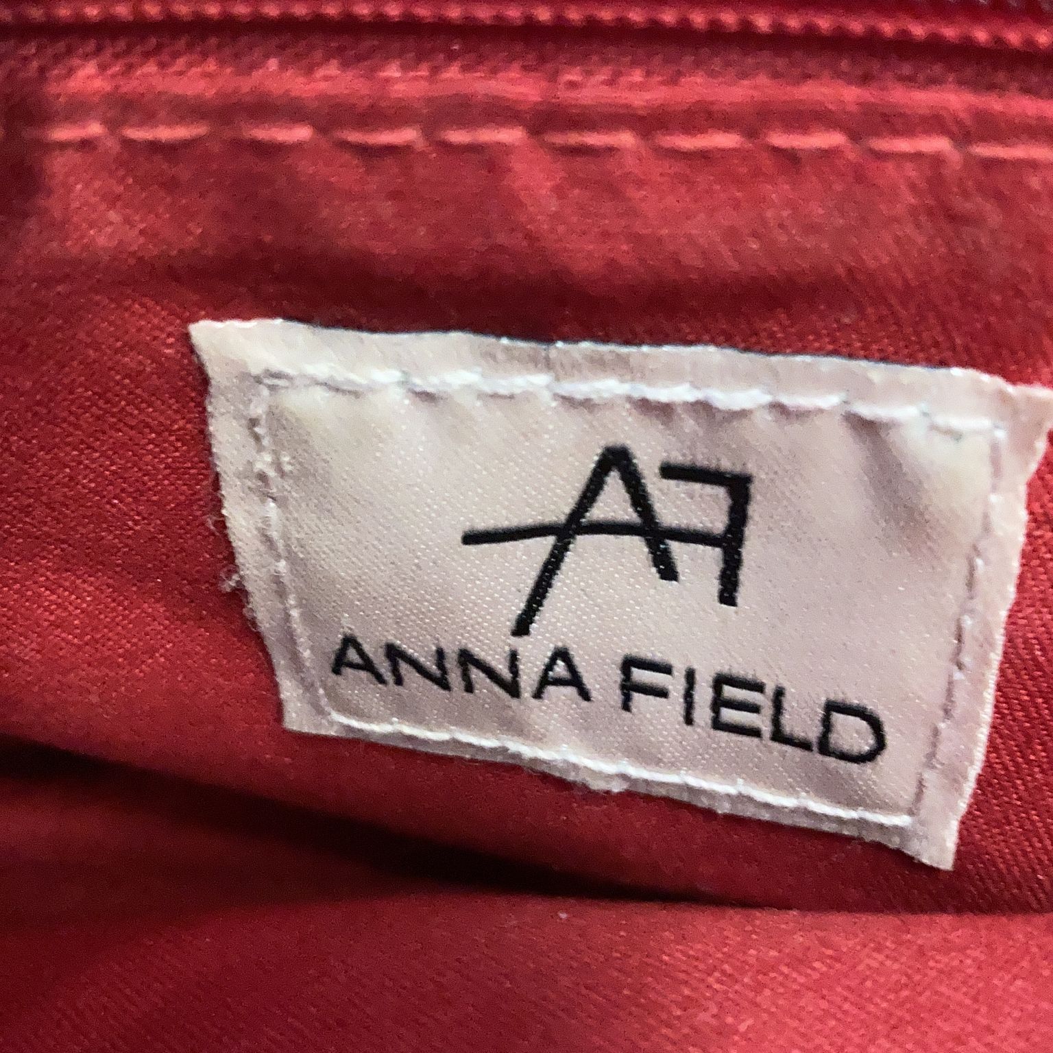 Anna Field